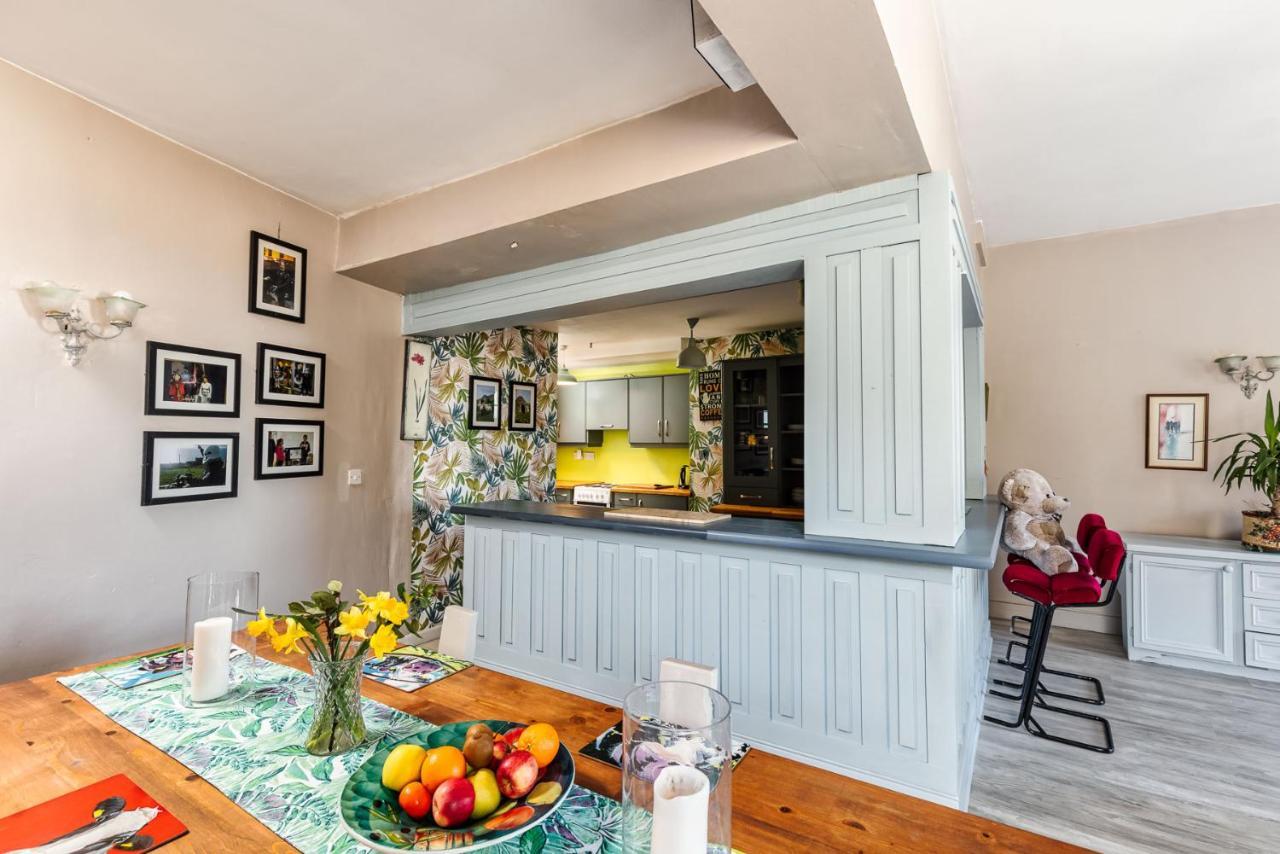 Granville House Apartments And Garden Suites Ballyferriter Dış mekan fotoğraf